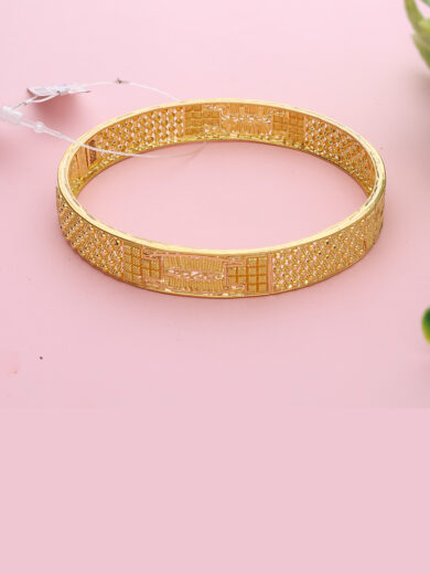 Golden Majesty Bangle