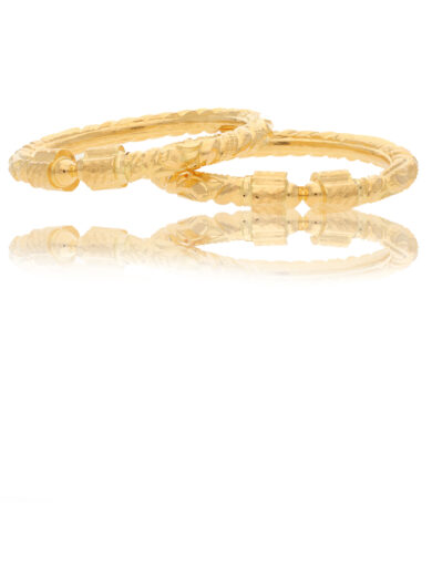 Twisty With Tradition Bangle