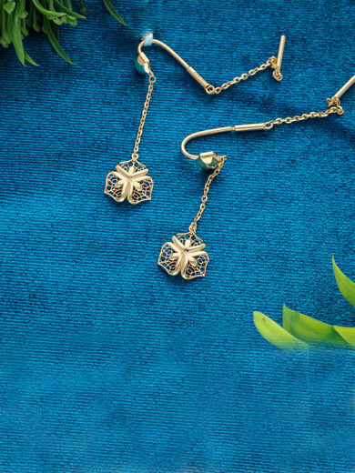 Floral Suidhaga Earing