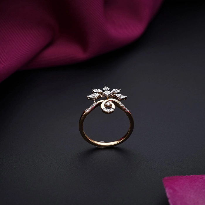 18K Gold Starburst Diamond Ring with Swirl Band - DLRG2698SU2ECA - Image 2