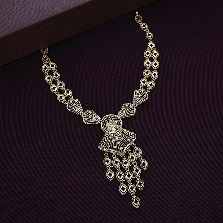 Regal Jali Filigree Fan Gold Necklace with Tiered Drops - NCKSS31949S364 - Image 2