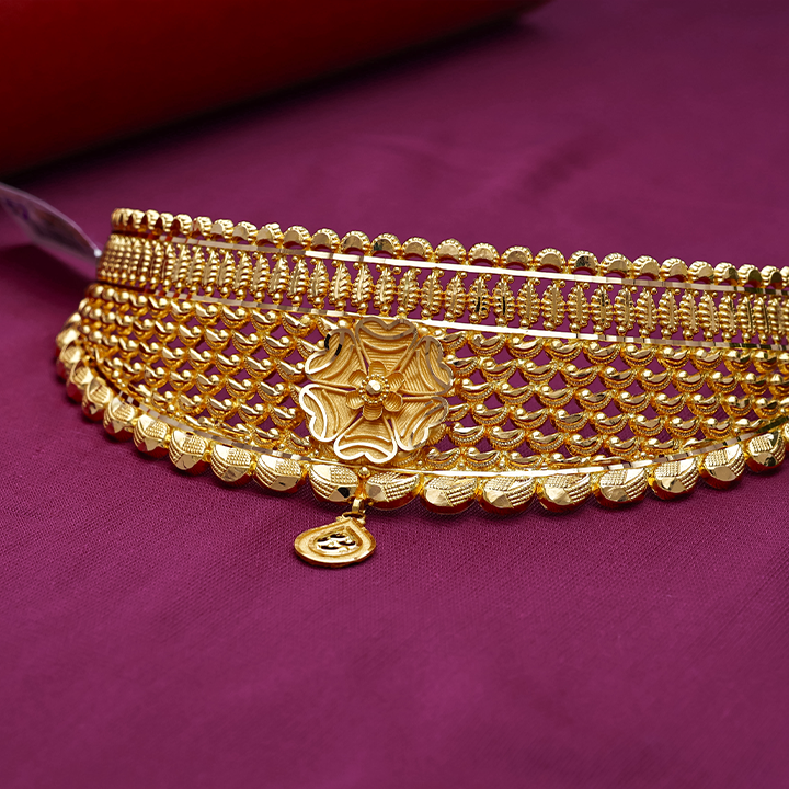 Antique Mesh Jali Gold Choker Necklace with Intricate Filigree Panels - NCCS1069SU32A1 - Image 2