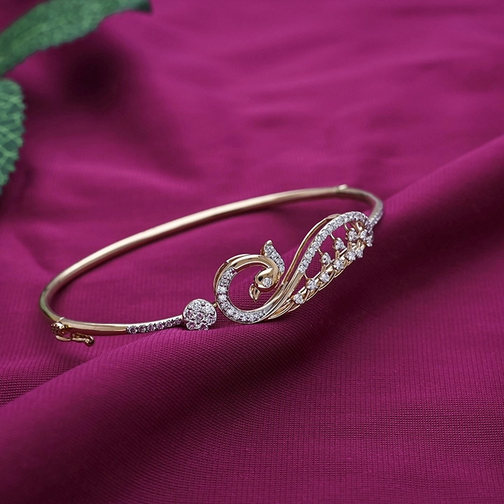 Floral Vines Dual-Band Diamond Bracelet in 18K Gold - DLBR0278SU2ECA - Image 2