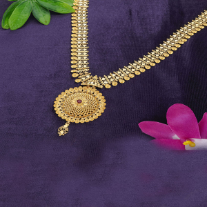 Vibrant South Pattern Necklace