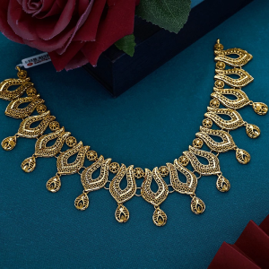 Classic Tear-Drop Short Gold Necklace-NKLS6672 S364