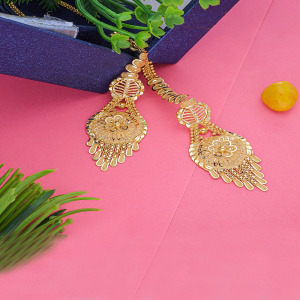 Dhaara Earring