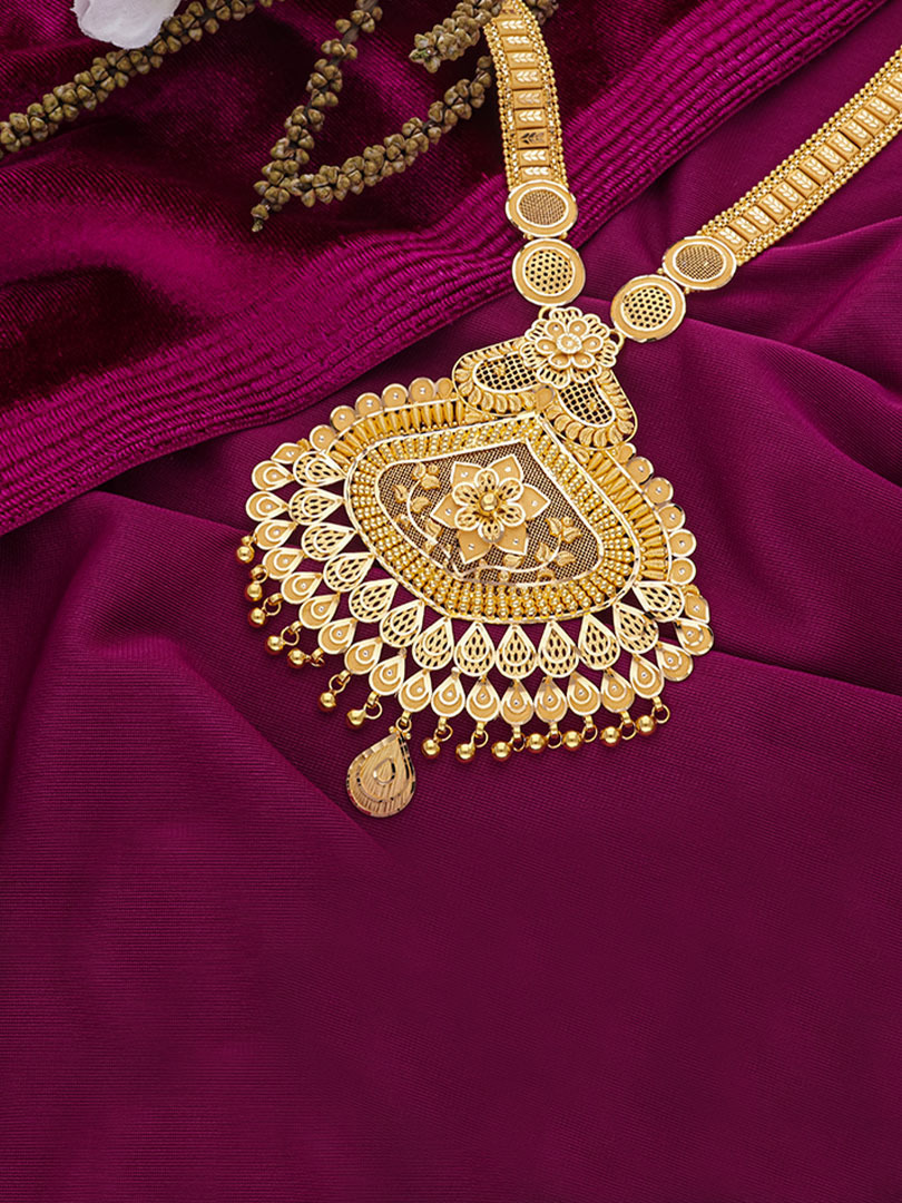 Fancy Jali petal work gold necklace - Image 2