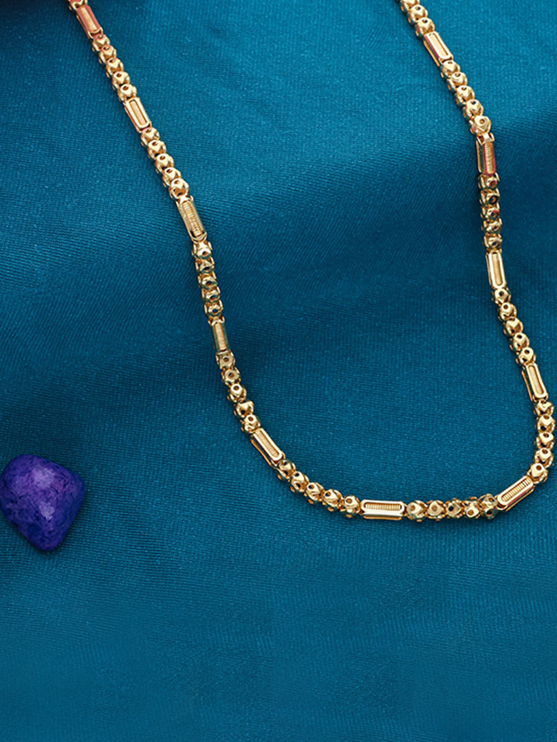 Interlocking Gold Men Chain - Image 2