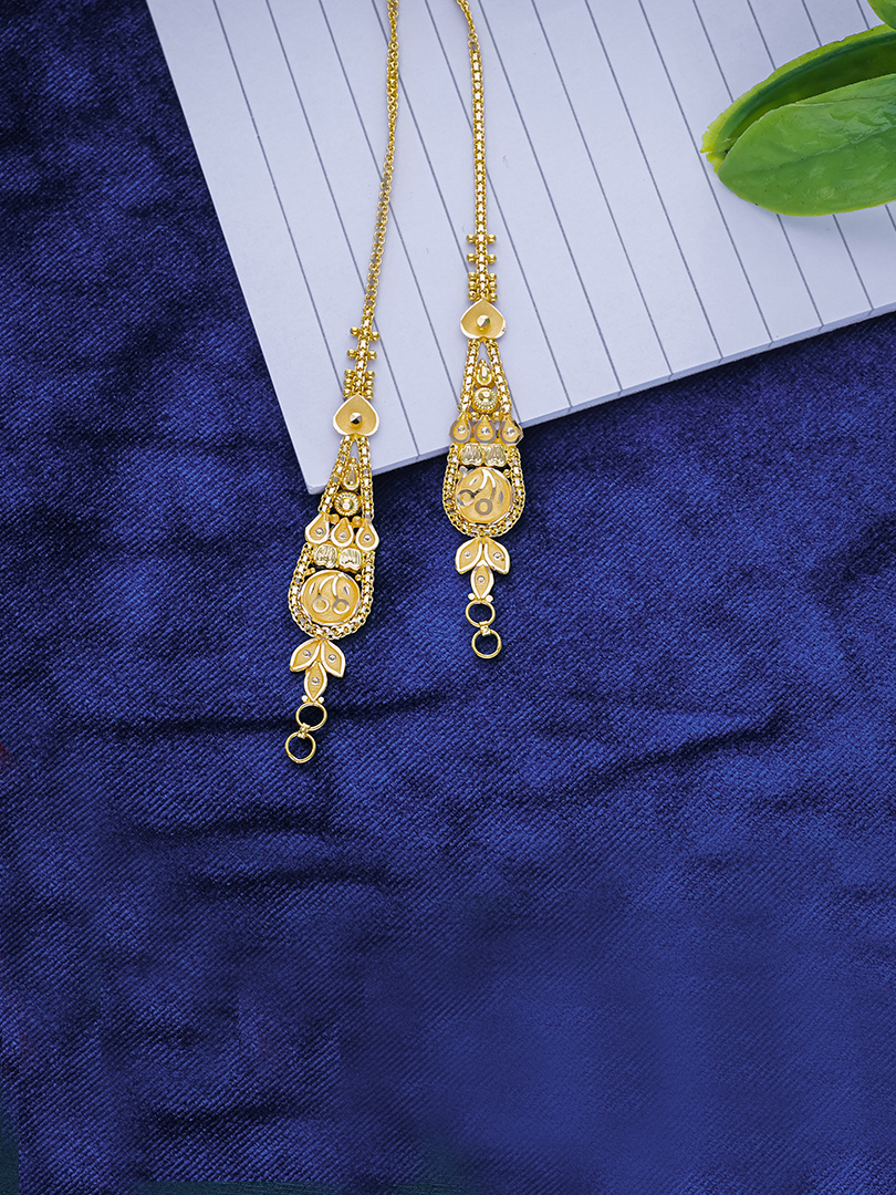 Gleaming Thread Earchain