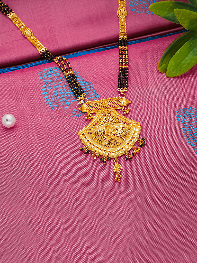Vaishnavi Aura Mangalsutra