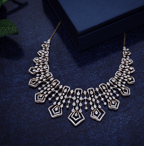 Diamond Necklace - DNLC0482 S370 JD/372254KN704102 C.N:24J374312503